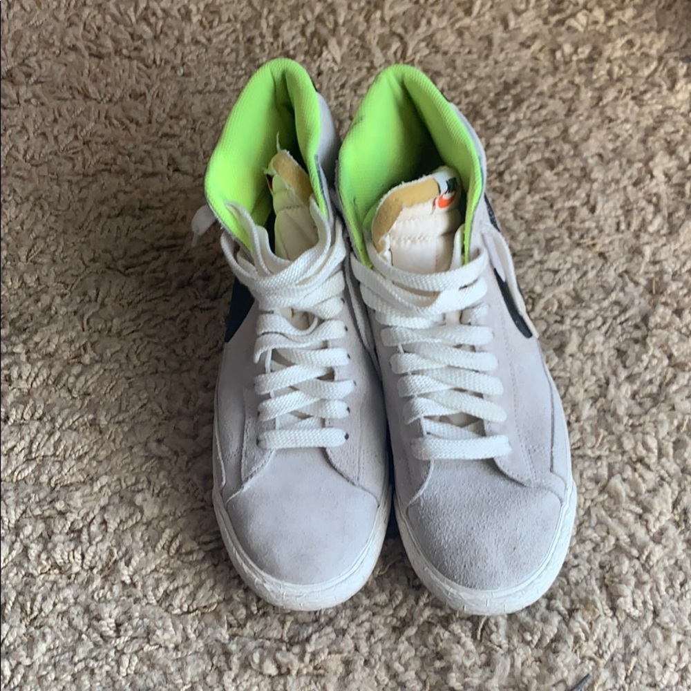 Nike Sneakers